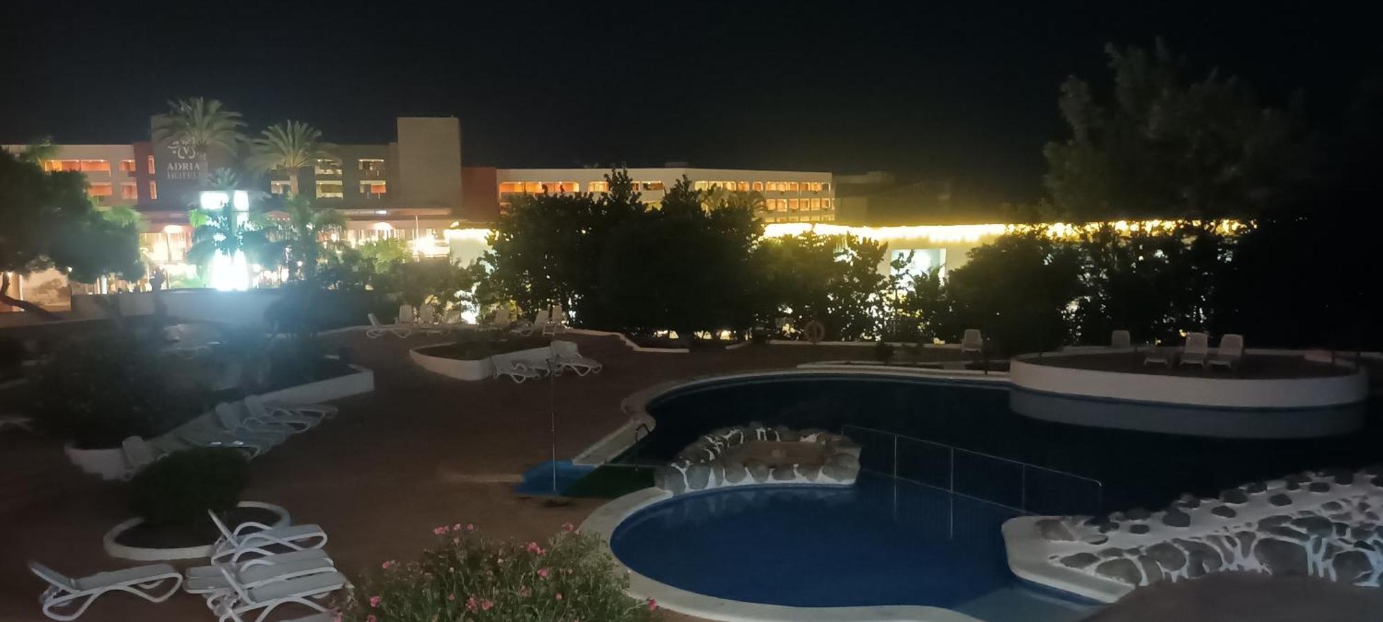Cosy Studio On Rooftop Playa Paraiso Bagian luar foto